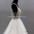 2021 Elegant Illusion Tulle Sexy Backless High Quality Beautiful Flower Pattern Lace Wedding Bride Gown